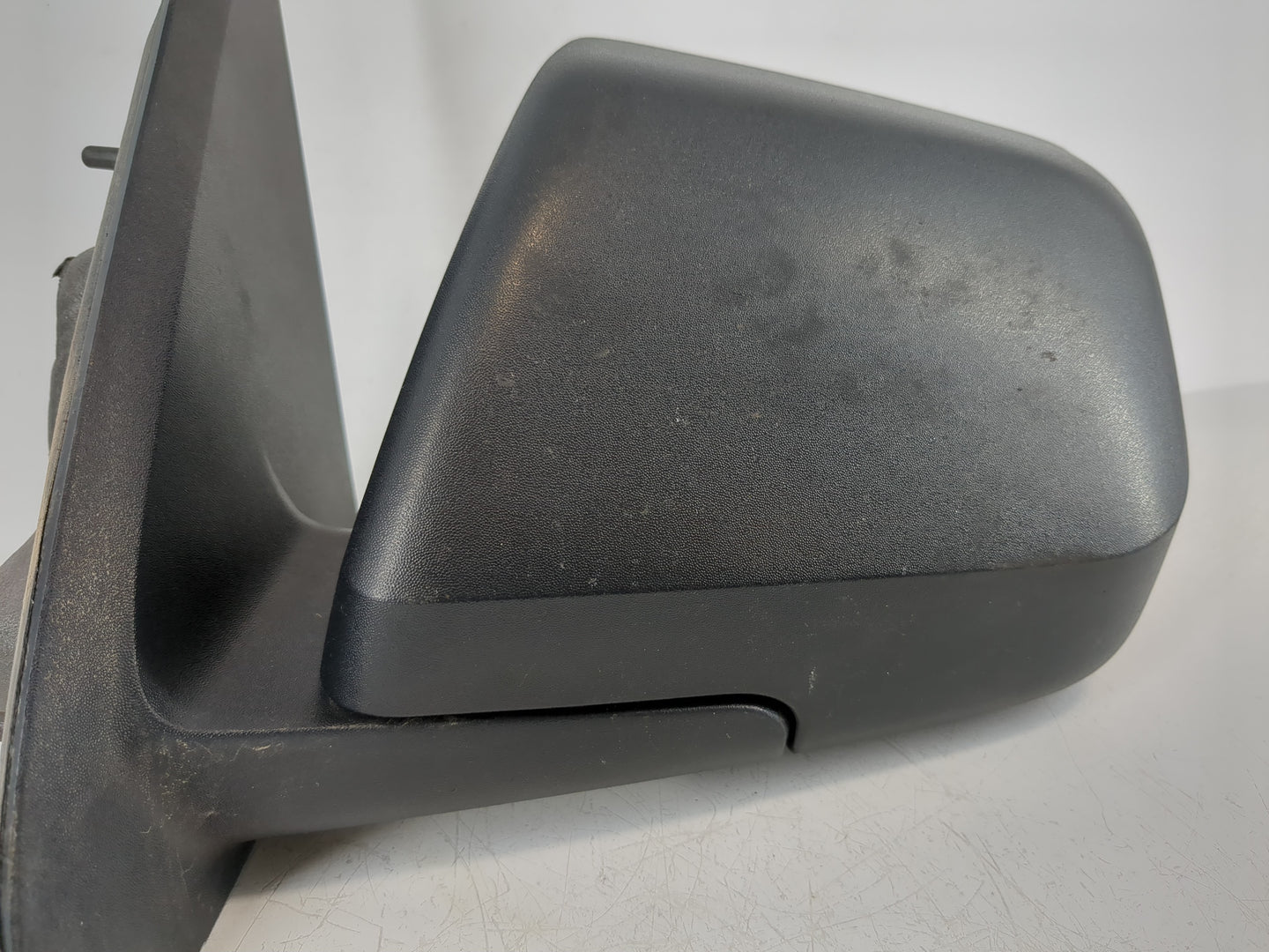 2010-2012 Ford Escape Passenger Side View Mirror - Right Door Mirror OEM Used - Oemusedautoparts1.com
