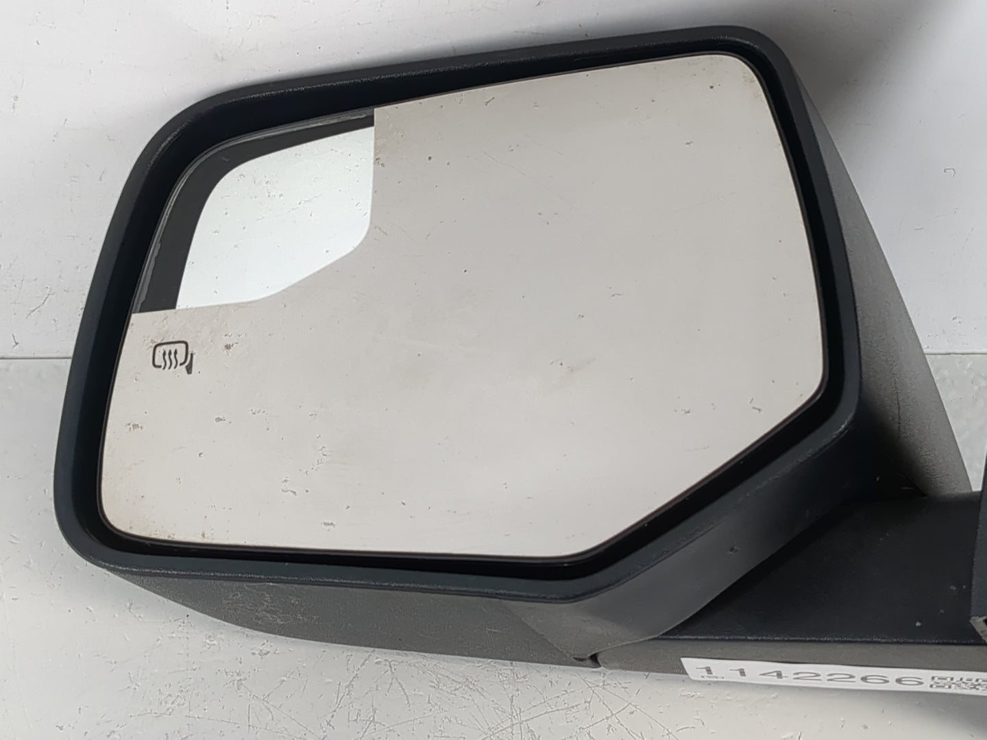 2010-2012 Ford Escape Passenger Side View Mirror - Right Door Mirror OEM Used - Oemusedautoparts1.com