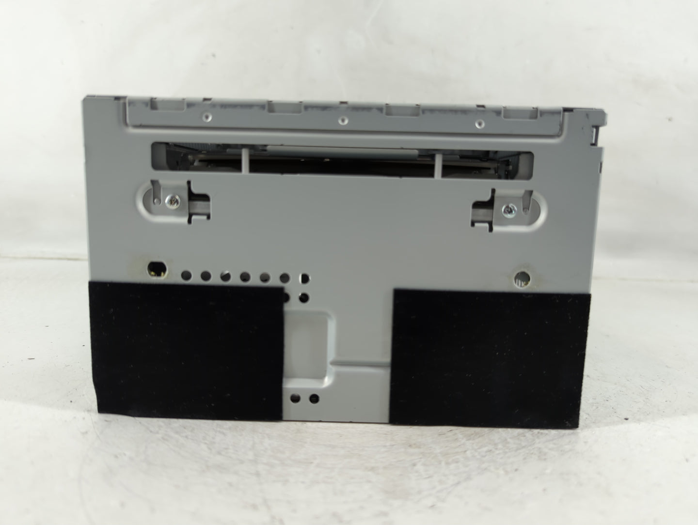 2011-2012 Ford Escape Radio AM FM Cd Player Receiver Replacement P/N:BL8T-19C157-AA Fits Fits 2011 2012 OEM Used Auto Parts 
