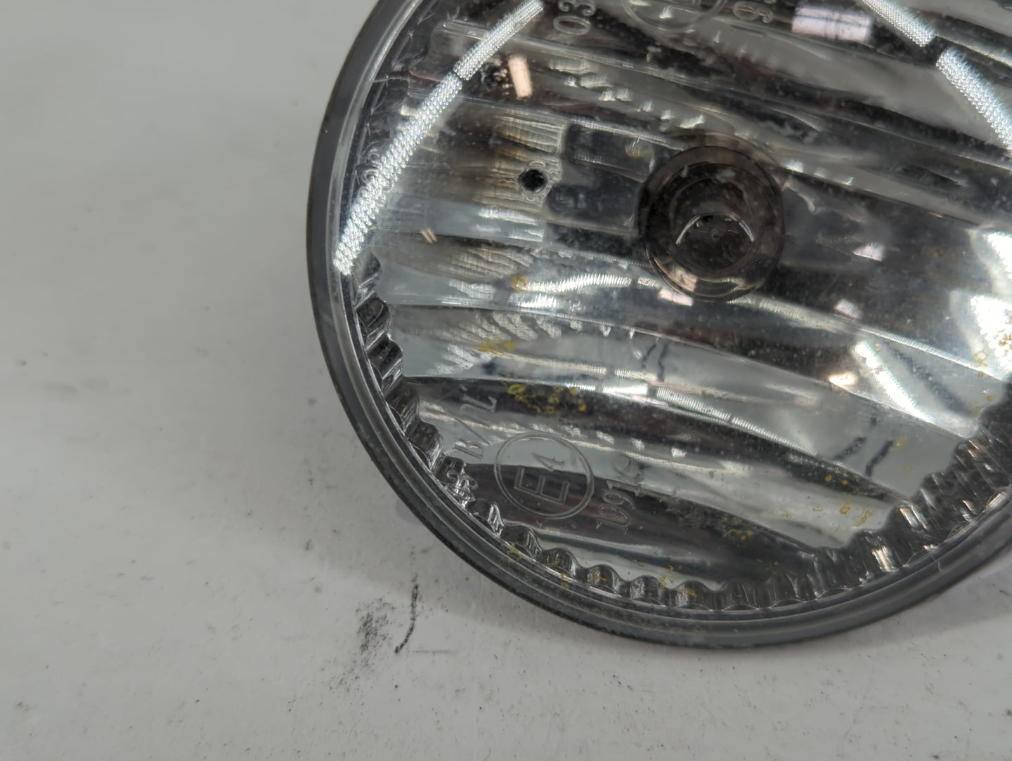 2007-2010 Ford Escape Passenger Right Oem Front Light Lamp - Oemusedautoparts1.com