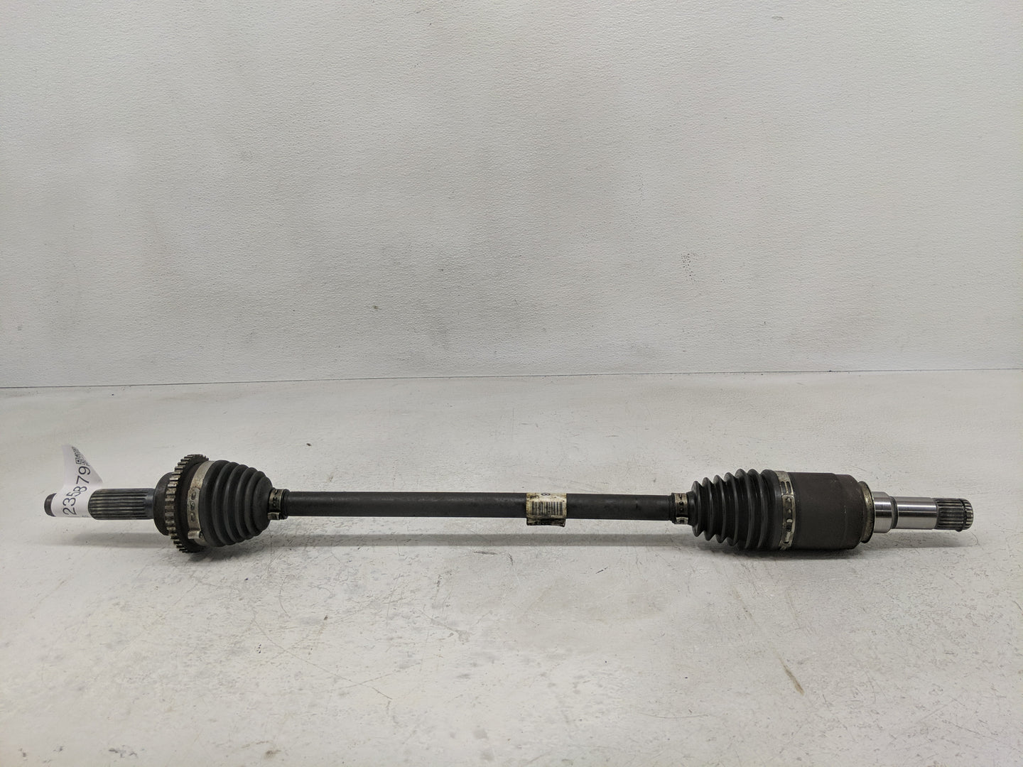 2008-2012 Ford Escape Axle Shaft Front Driver Cv C/v - Oemusedautoparts1.com