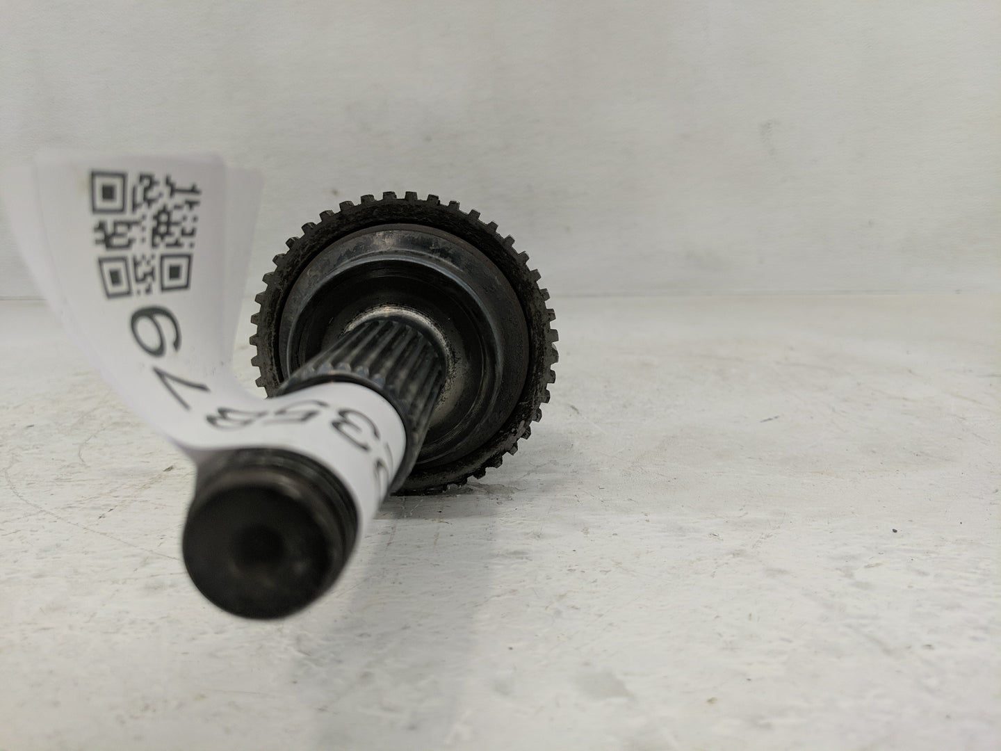 2008-2012 Ford Escape Axle Shaft Front Driver Cv C/v - Oemusedautoparts1.com