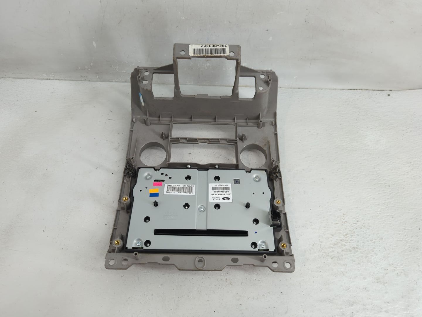 2009-2012 Ford Escape Radio AM FM Cd Player Receiver Replacement P/N:9L8T-18A802-BB Fits Fits 2009 2010 2011 2012 OEM Used A