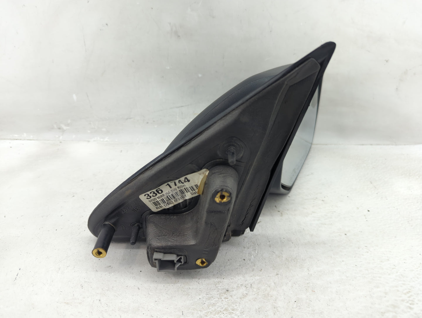 2010-2012 Ford Escape Passenger Side View Mirror - Right Door Mirror OEM Used - Oemusedautoparts1.com
