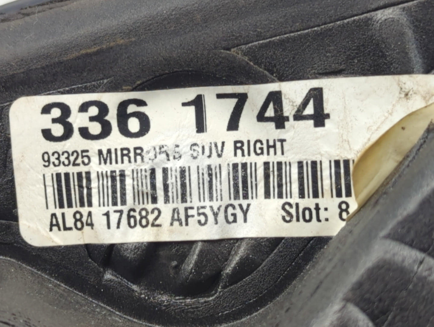 2010-2012 Ford Escape Passenger Side View Mirror - Right Door Mirror OEM Used - Oemusedautoparts1.com