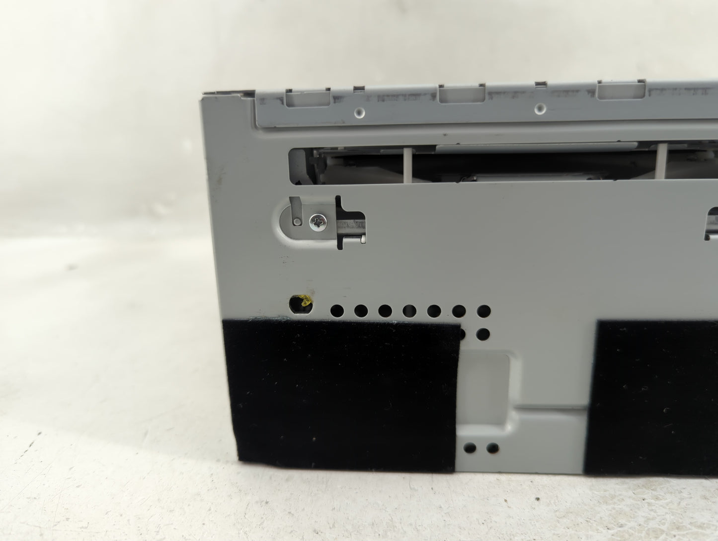 2011-2012 Ford Escape Radio AM FM Cd Player Receiver Replacement P/N:14791079 BL8T-19C157-AC Fits Fits 2011 2012 OEM Used Au