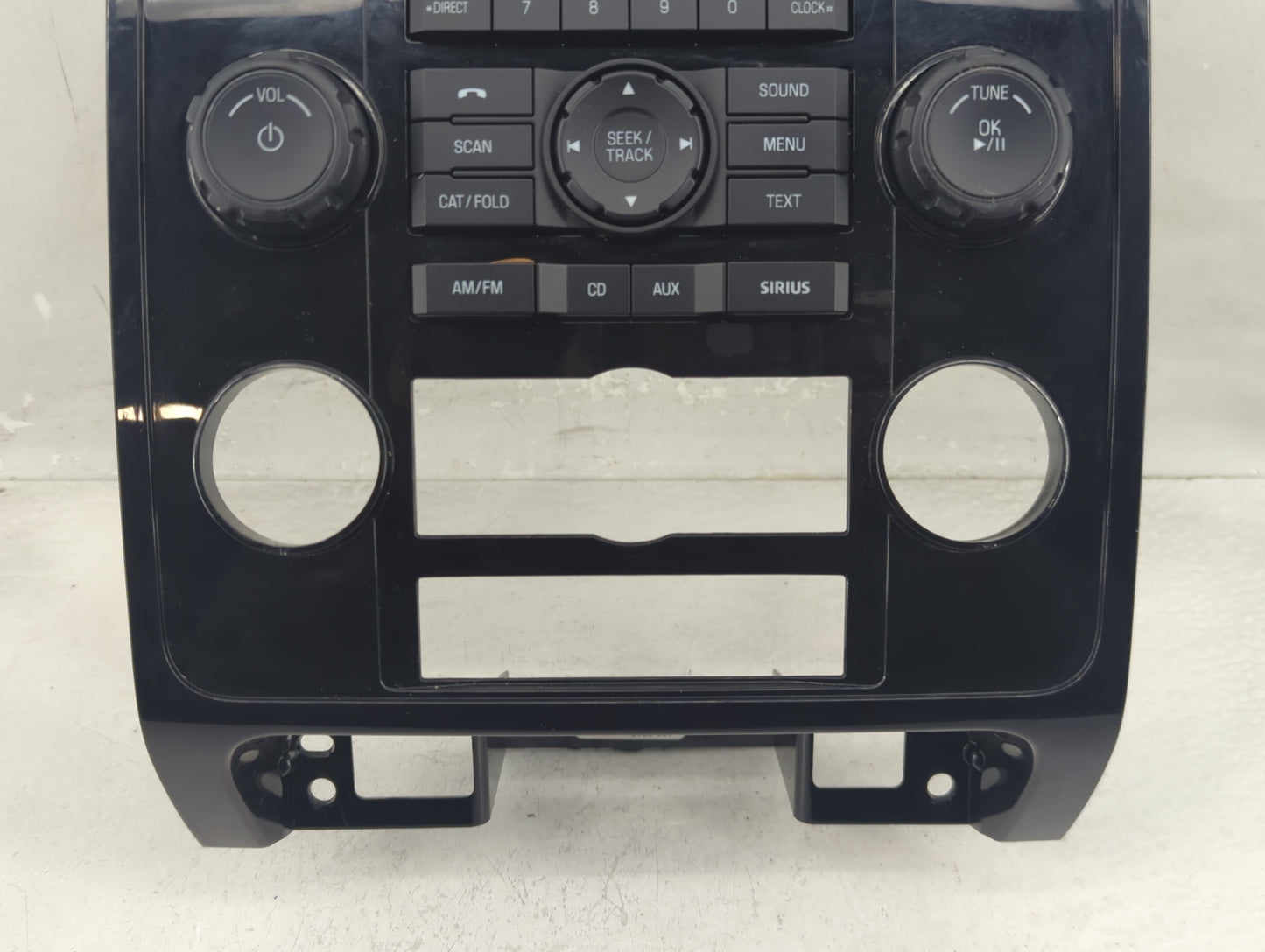 2009-2012 Ford Escape Radio Control Panel - Oemusedautoparts1.com