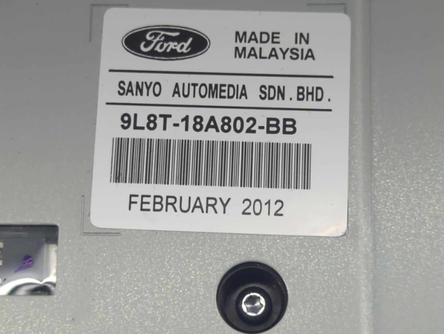 2009-2012 Ford Escape Radio Control Panel - Oemusedautoparts1.com