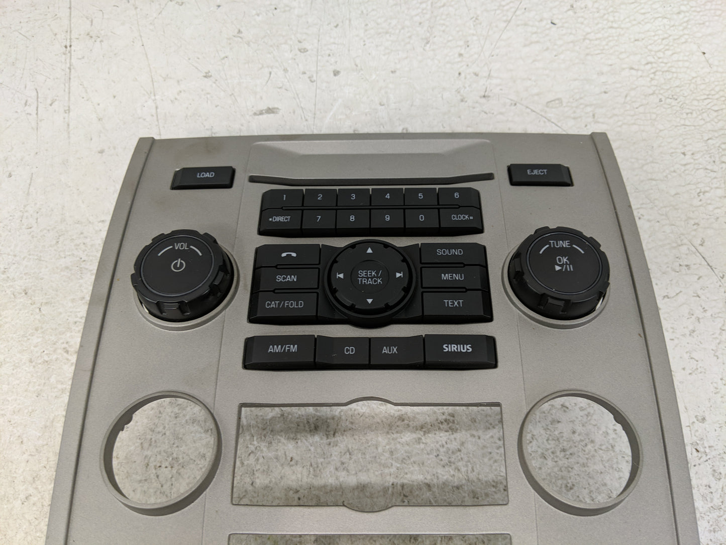 2009-2012 Ford Escape Radio Control Panel - Oemusedautoparts1.com
