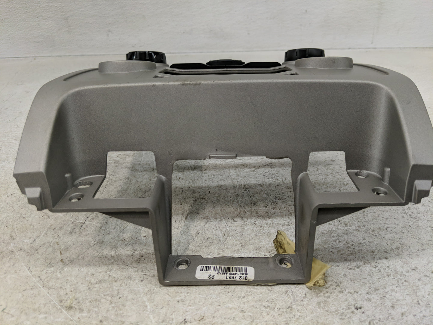 2009-2012 Ford Escape Radio Control Panel - Oemusedautoparts1.com