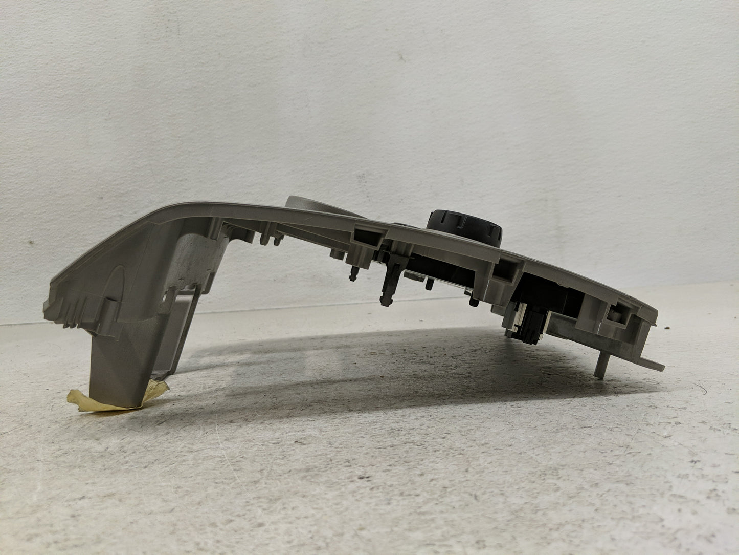 2009-2012 Ford Escape Radio Control Panel - Oemusedautoparts1.com