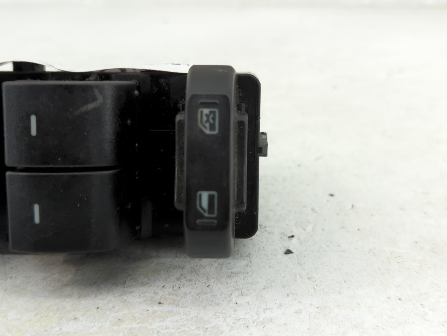 2008-2012 Ford Escape Master Power Window Switch Replacement Driver Side Left P/N:8L8T-14540-ACW Fits OEM Used Auto Parts - 