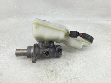 2013-2019 Ford Escape Brake Master Cylinder - Oemusedautoparts1.com