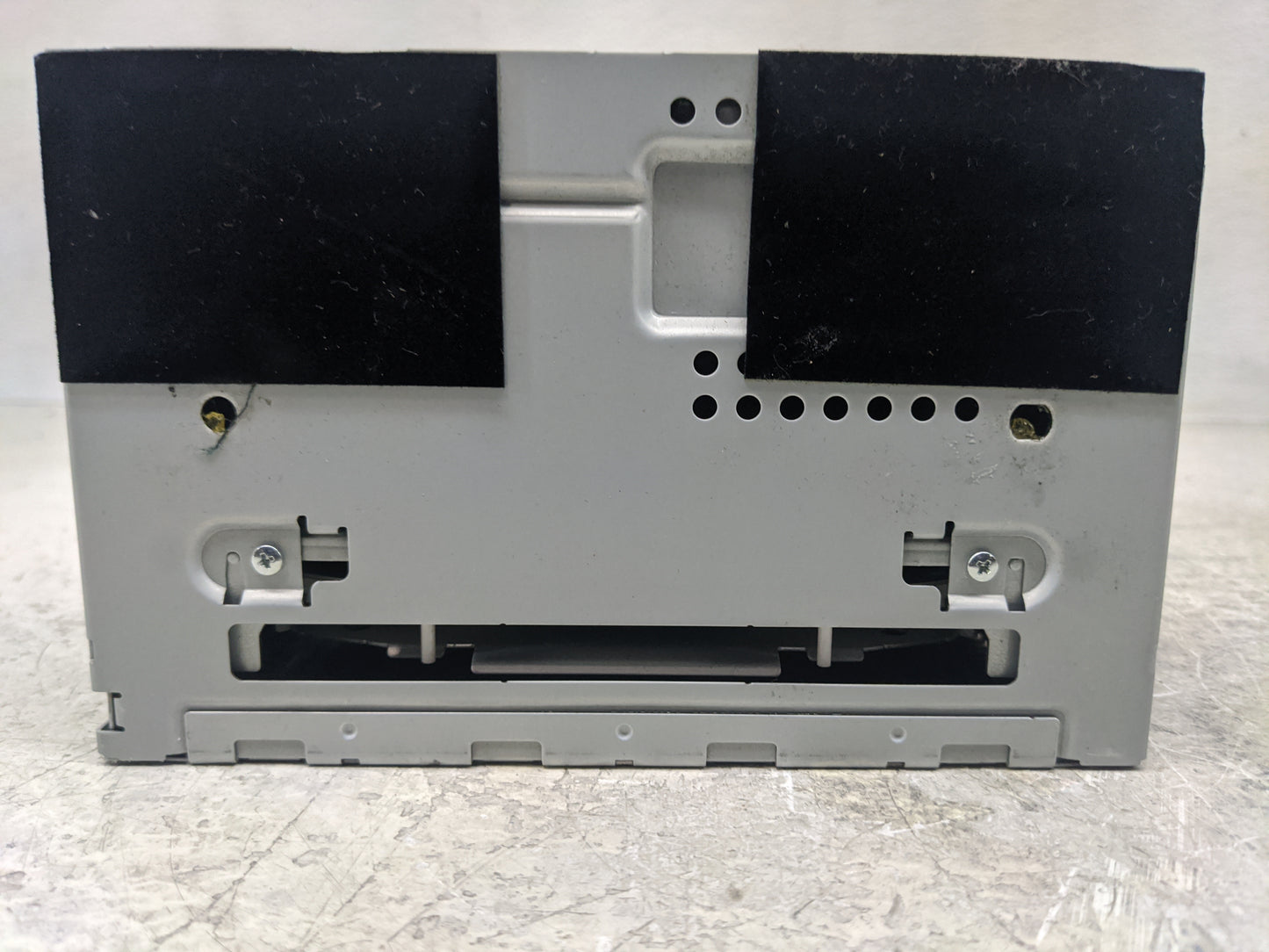 2011-2012 Ford Escape Radio AM FM Cd Player Receiver Replacement P/N:BL8T-19C157-AC Fits Fits 2011 2012 OEM Used Auto Parts 
