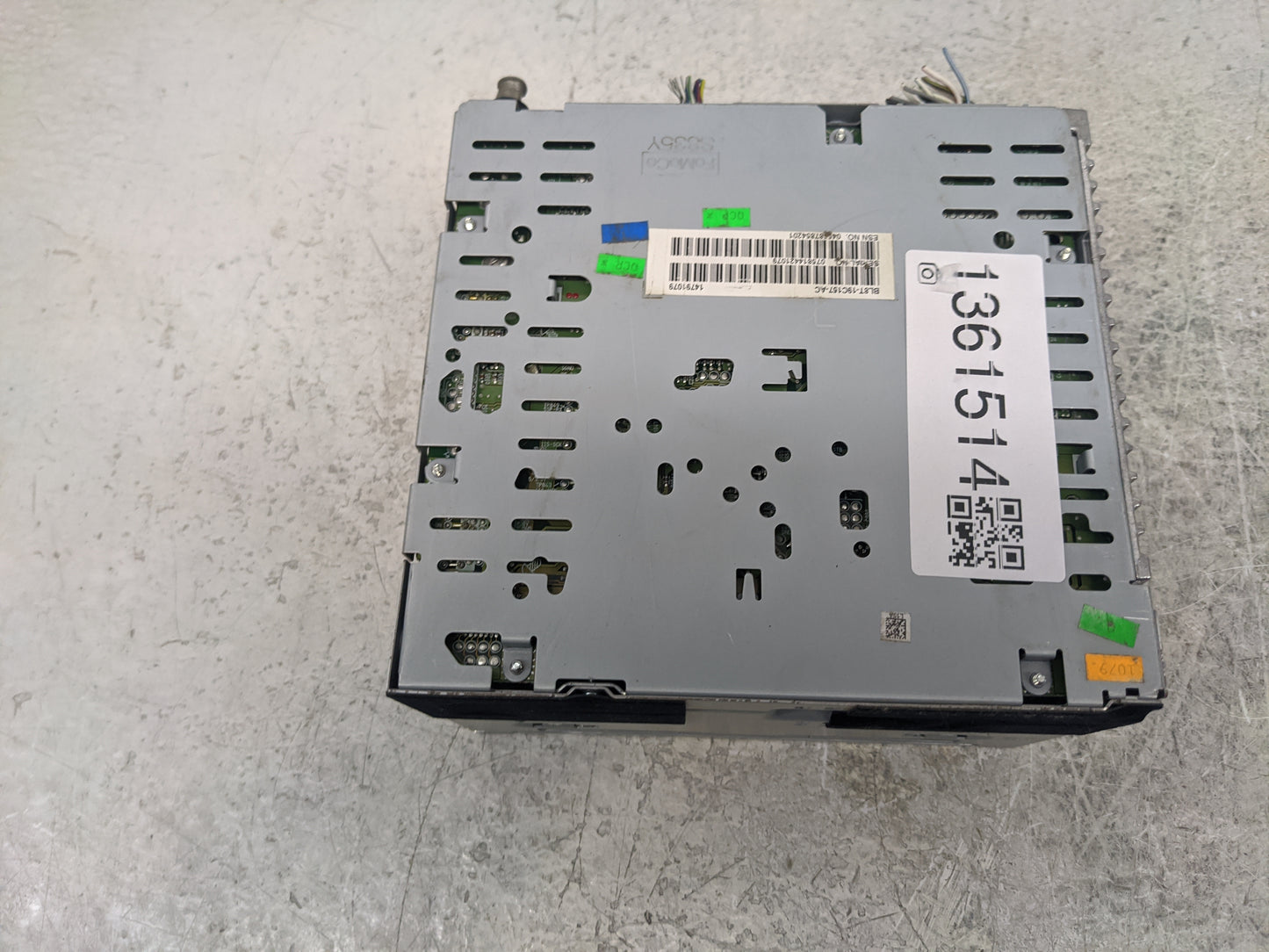2011-2012 Ford Escape Radio AM FM Cd Player Receiver Replacement P/N:BL8T-19C157-AC Fits Fits 2011 2012 OEM Used Auto Parts 