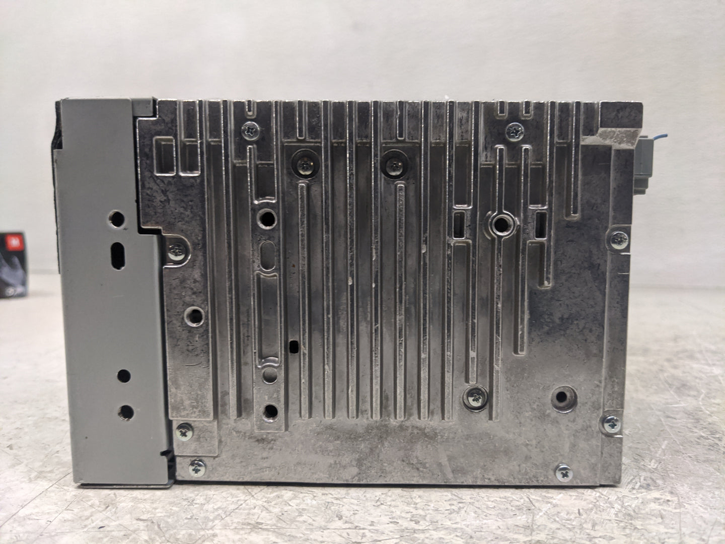 2011-2012 Ford Escape Radio AM FM Cd Player Receiver Replacement P/N:BL8T-19C157-AC Fits Fits 2011 2012 OEM Used Auto Parts 
