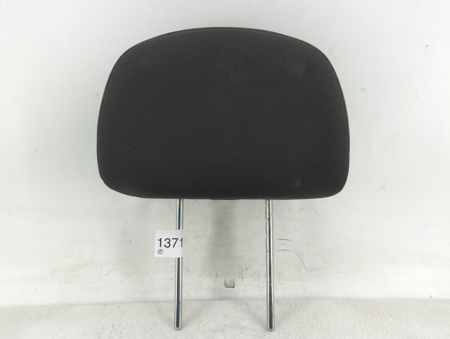 2009-2012 Ford Escape Headrest Head Rest Rear Seat Fits Fits 2009 2010 2011 2012 OEM Used Auto Parts - Oemusedautoparts1.com