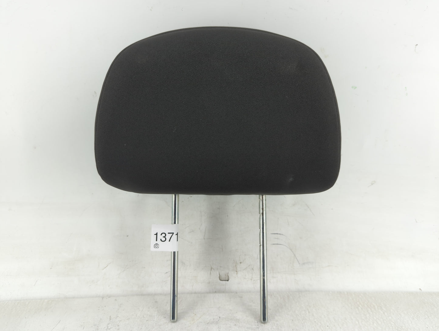 2009-2012 Ford Escape Headrest Head Rest Rear Seat Fits Fits 2009 2010 2011 2012 OEM Used Auto Parts - Oemusedautoparts1.com