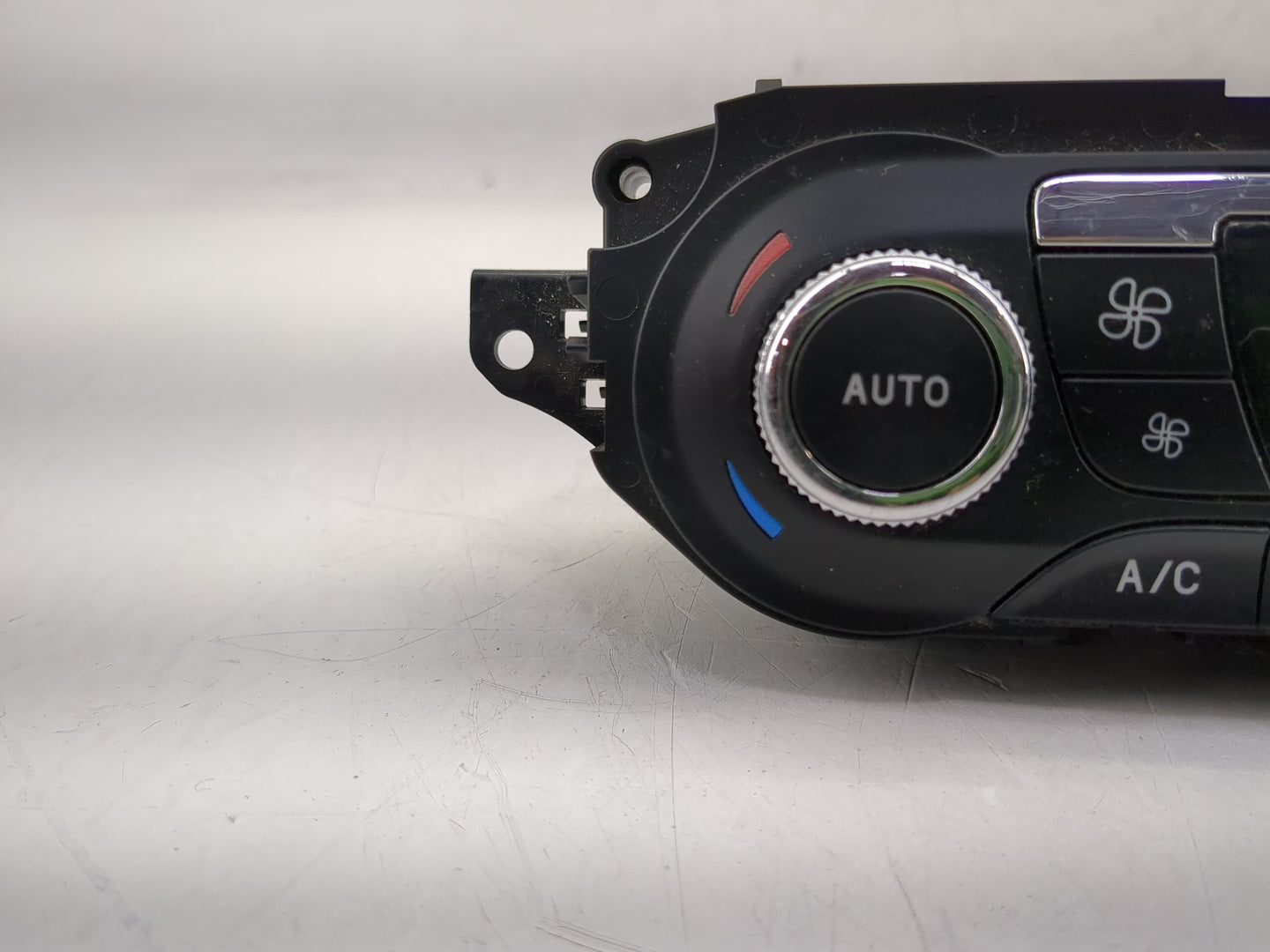 2013-2015 Ford Escape Climate Control Module Temperature AC/Heater Replacement P/N:CJ5T-18C612-BA Fits Fits 2013 2014 2015 O