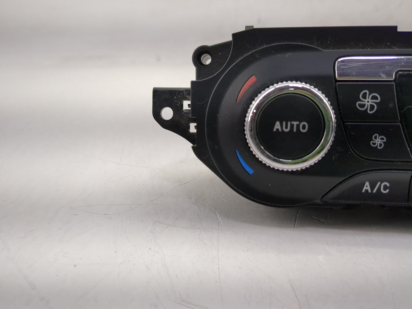 2013-2015 Ford Escape Climate Control Module Temperature AC/Heater Replacement P/N:CJ5T-18C612-BA Fits Fits 2013 2014 2015 O