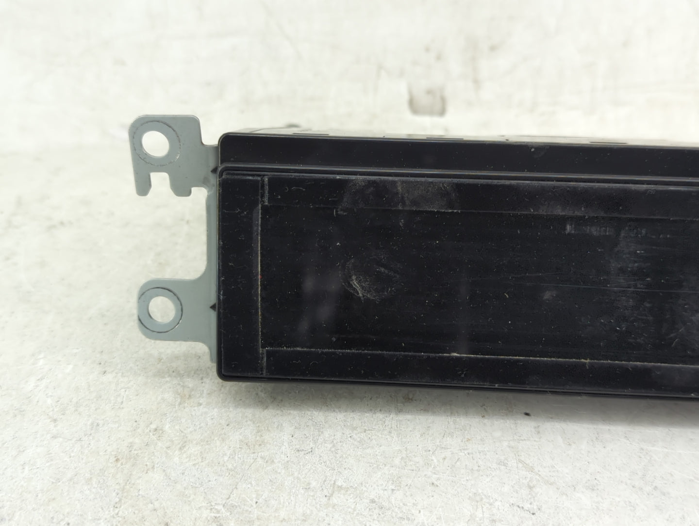 2010-2012 Ford Escape Radio AM FM Cd Player Receiver Replacement P/N:BL8T-19C116-AA Fits Fits 2010 2011 2012 OEM Used Auto P
