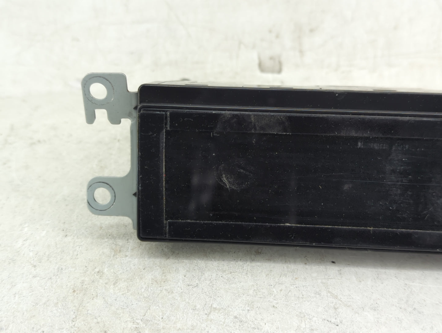 2010-2012 Ford Escape Radio AM FM Cd Player Receiver Replacement P/N:BL8T-19C116-AA Fits Fits 2010 2011 2012 OEM Used Auto P