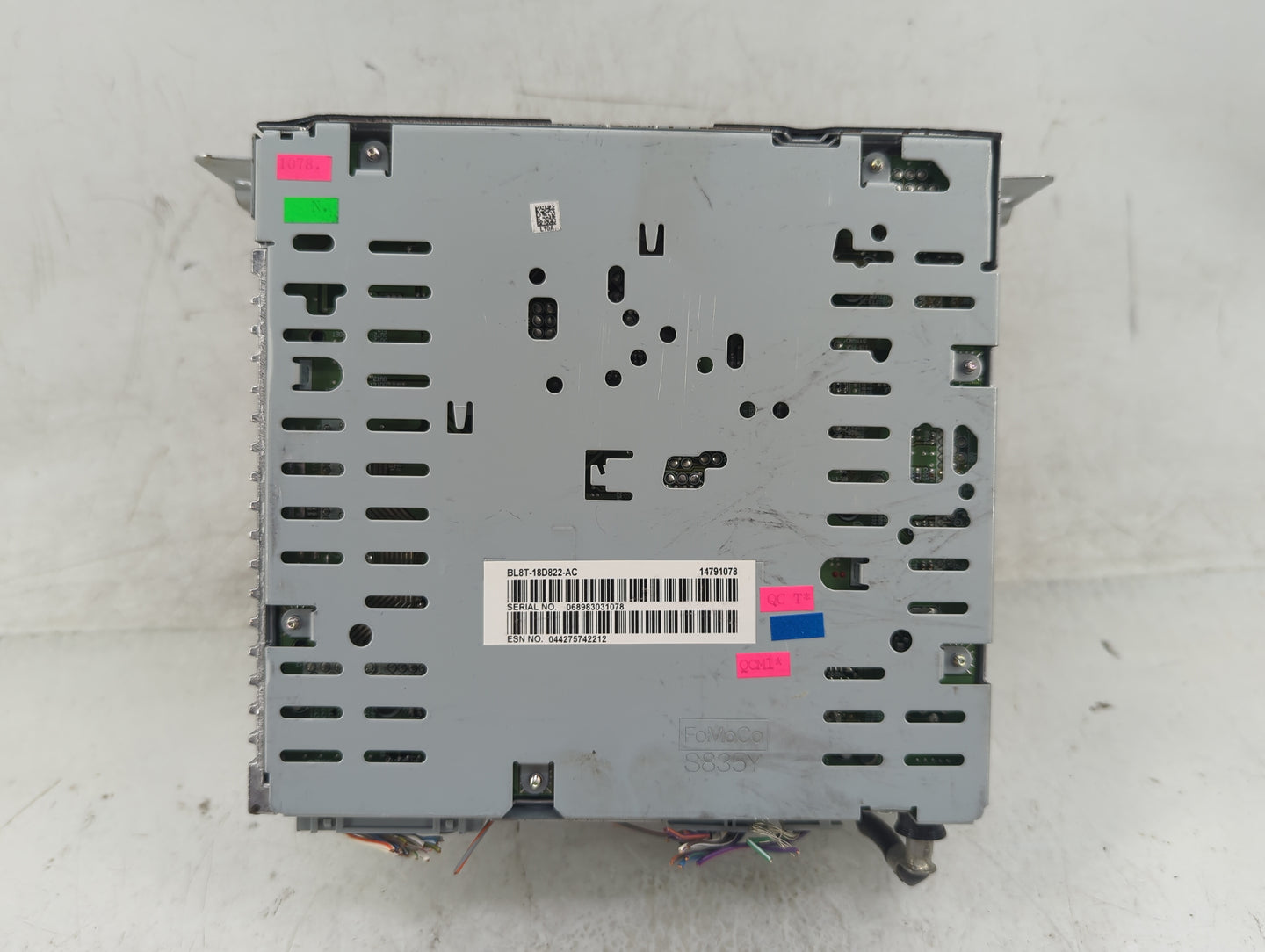 2011-2012 Ford Escape Radio AM FM Cd Player Receiver Replacement P/N:BL8T-18D822-AC Fits Fits 2011 2012 OEM Used Auto Parts 
