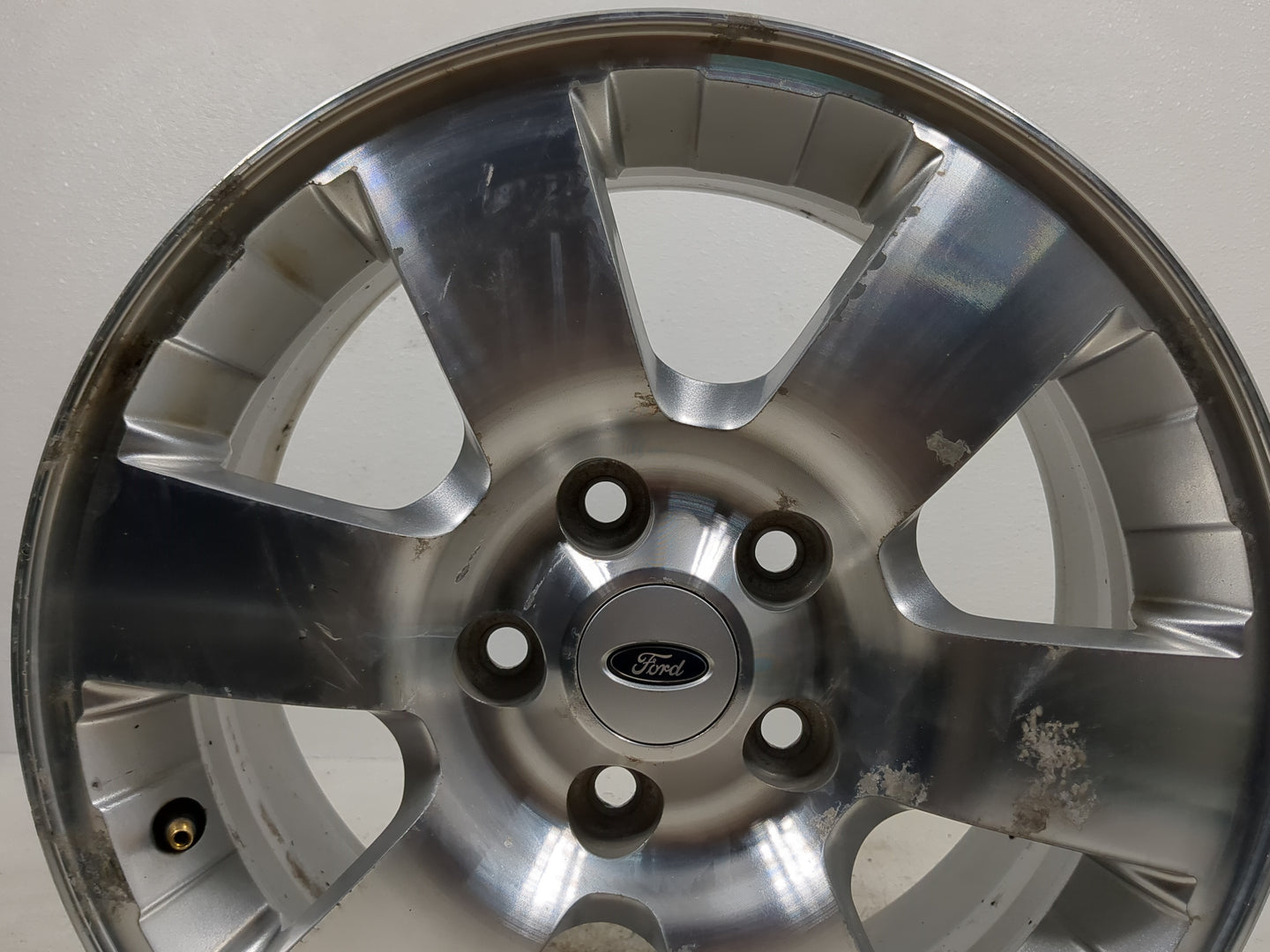 2008-2012 Ford Escape Oem Wheel Rim - Oemusedautoparts1.com