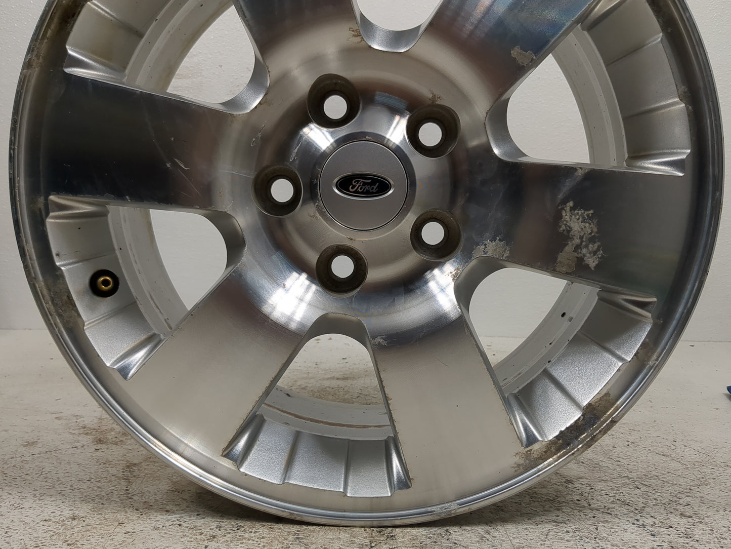 2008-2012 Ford Escape Oem Wheel Rim - Oemusedautoparts1.com