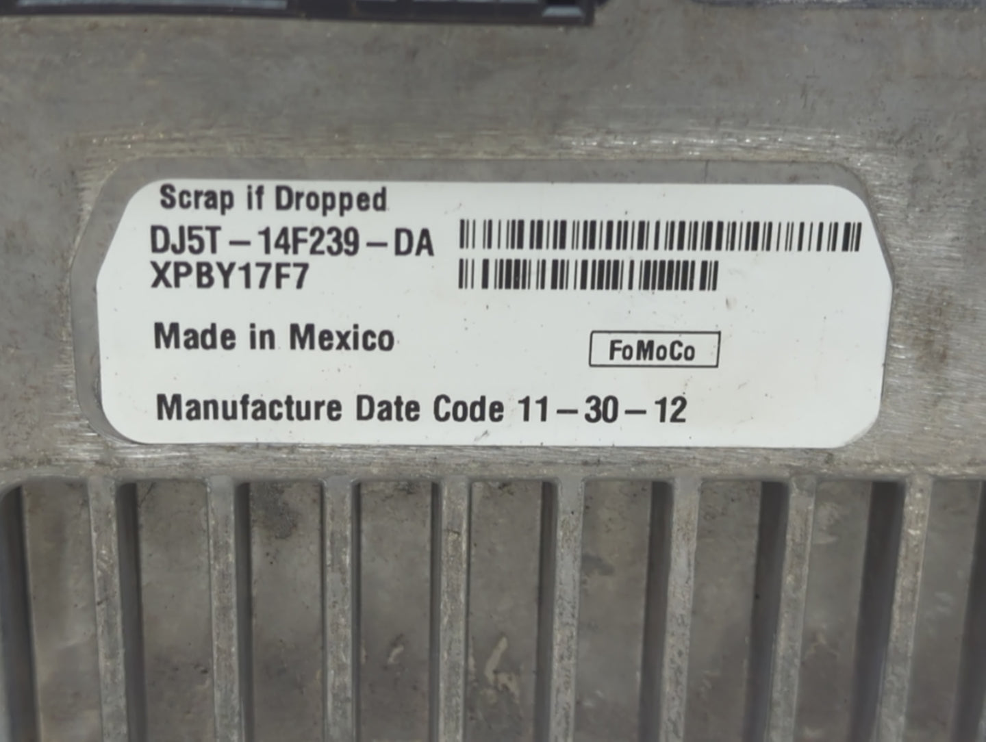 2012 Ford Escape Radio AM FM Cd Player Receiver Replacement P/N:DJ5T-14F239-DA Fits OEM Used Auto Parts - Oemusedautoparts1.
