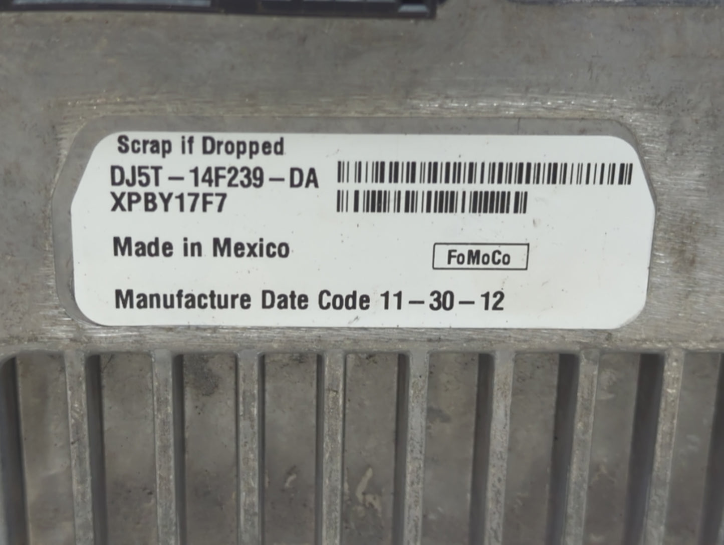 2012 Ford Escape Radio AM FM Cd Player Receiver Replacement P/N:DJ5T-14F239-DA Fits OEM Used Auto Parts - Oemusedautoparts1.