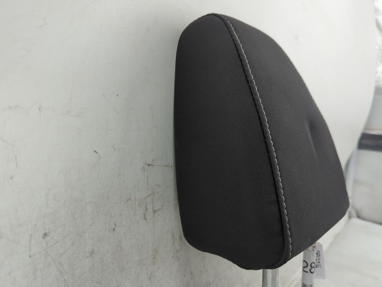 2009-2012 Ford Escape Headrest Head Rest Front Driver Passenger Seat Fits Fits 2009 2010 2011 2012 OEM Used Auto Parts - Oem
