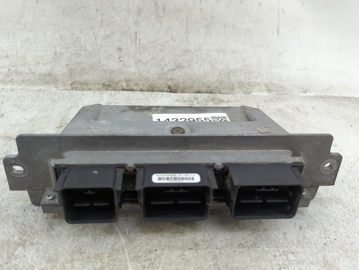 2012 Ford Escape PCM Engine Control Computer ECU ECM PCU OEM P/N:6MXL6WAS57 6MXL6WA01X3A, 1S31658A01 Fits OEM Used Auto Part