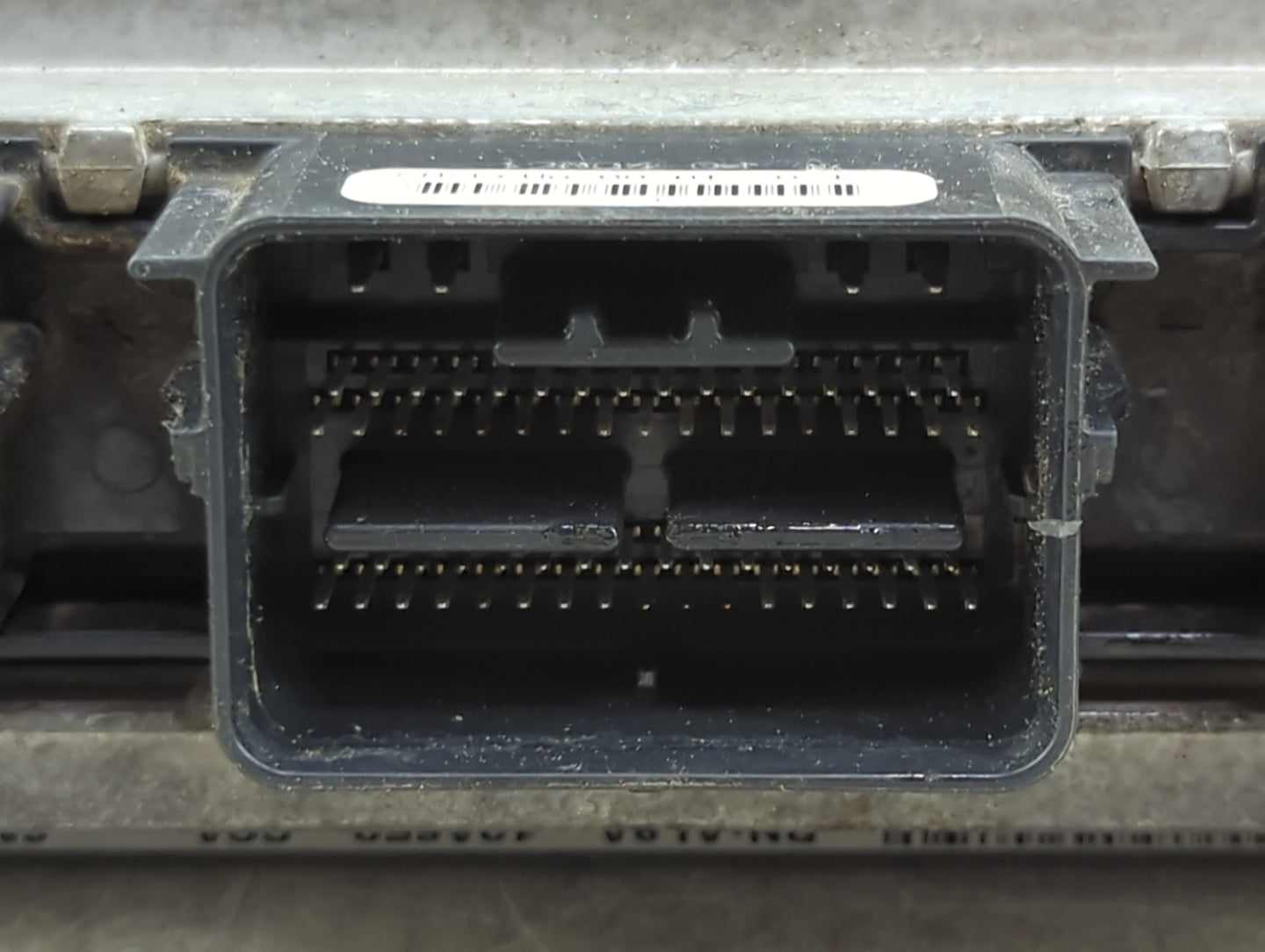 2012 Ford Escape PCM Engine Control Computer ECU ECM PCU OEM P/N:6MXL6WAS57 6MXL6WA01X3A, 1S31658A01 Fits OEM Used Auto Part