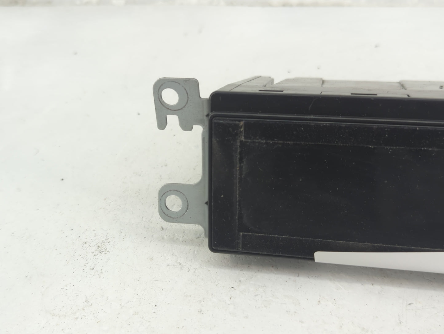 2010-2012 Ford Escape Radio AM FM Cd Player Receiver Replacement P/N:AL8T-19C116-AA Fits Fits 2010 2011 2012 OEM Used Auto P