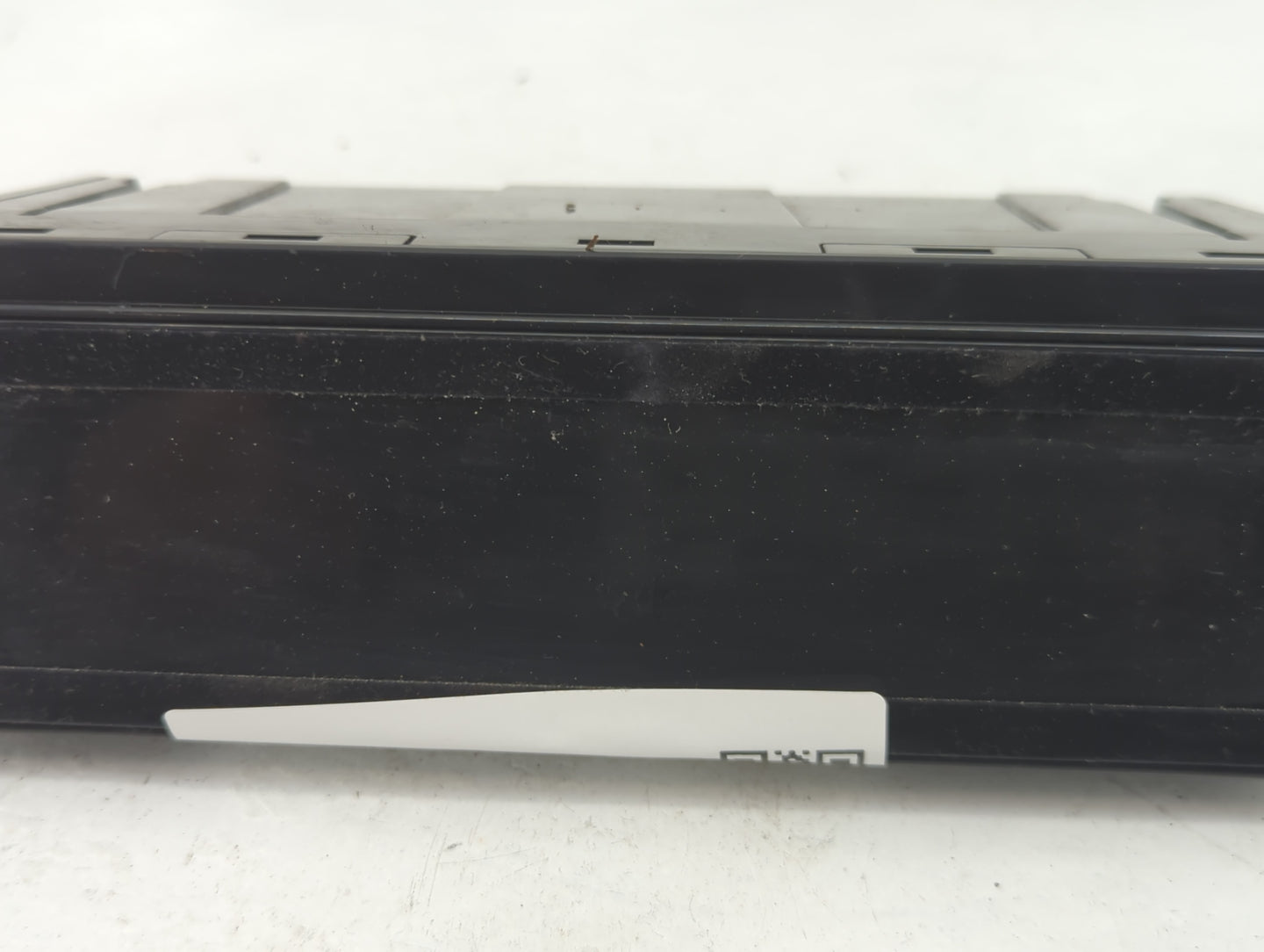 2010-2012 Ford Escape Radio AM FM Cd Player Receiver Replacement P/N:AL8T-19C116-AA Fits Fits 2010 2011 2012 OEM Used Auto P