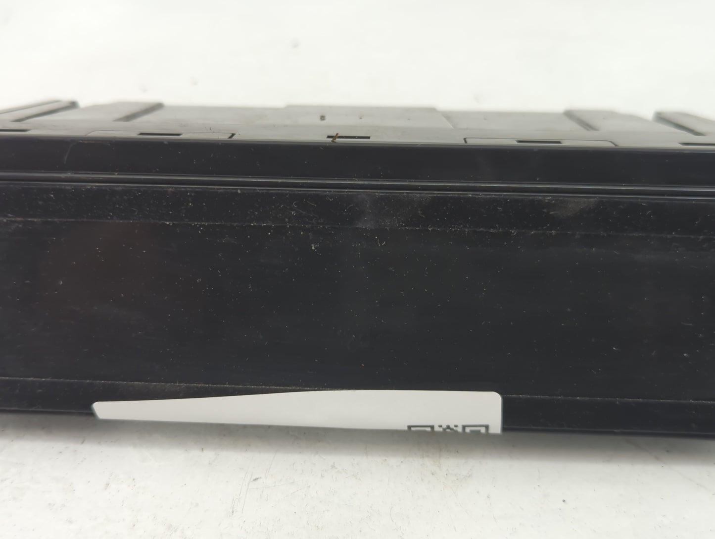 2010-2012 Ford Escape Radio AM FM Cd Player Receiver Replacement P/N:AL8T-19C116-AA Fits Fits 2010 2011 2012 OEM Used Auto P