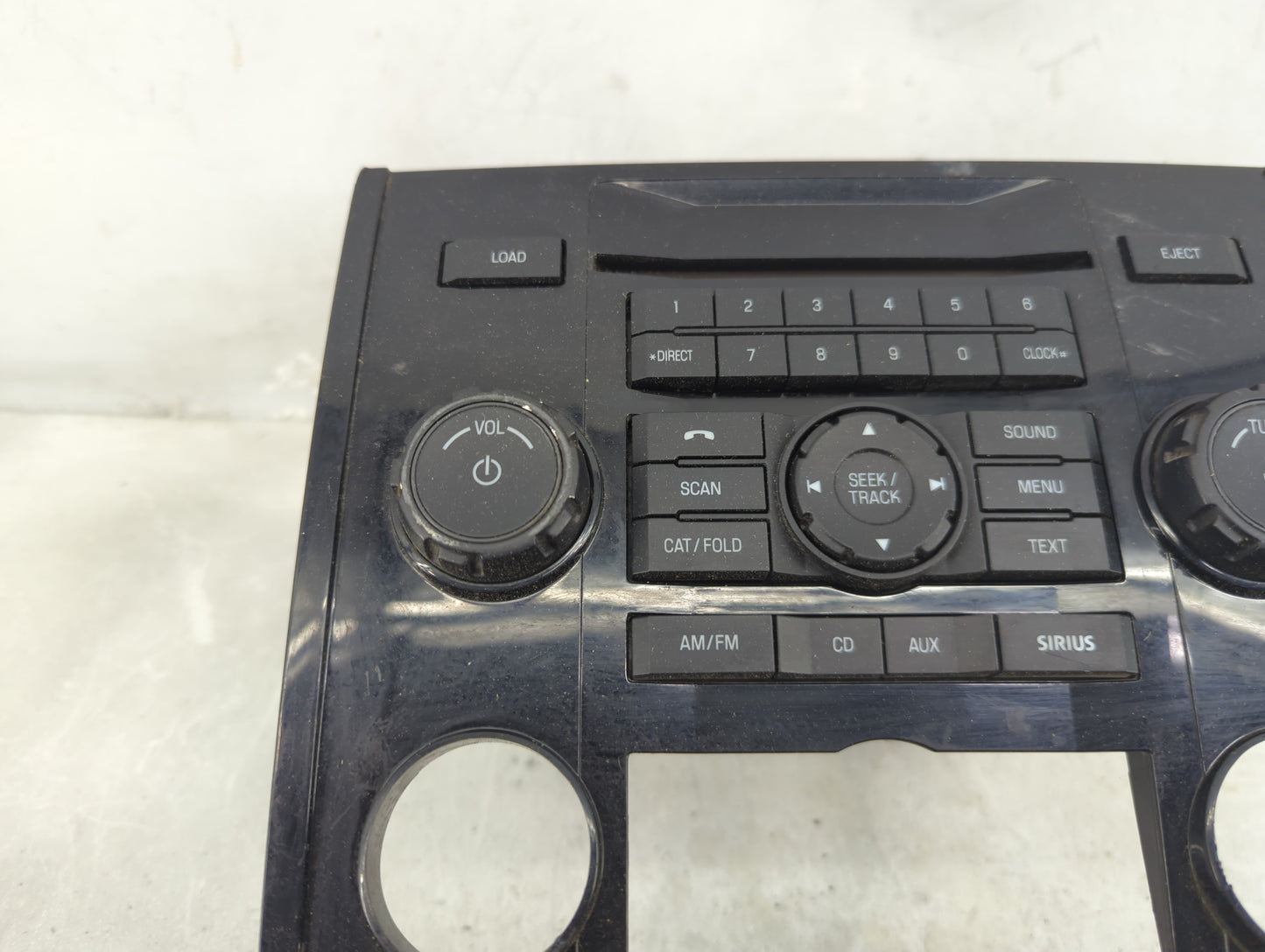 2011-2012 Ford Escape Radio AM FM Cd Player Receiver Replacement P/N:302-FD3UAW Fits Fits 2011 2012 OEM Used Auto Parts - Oe