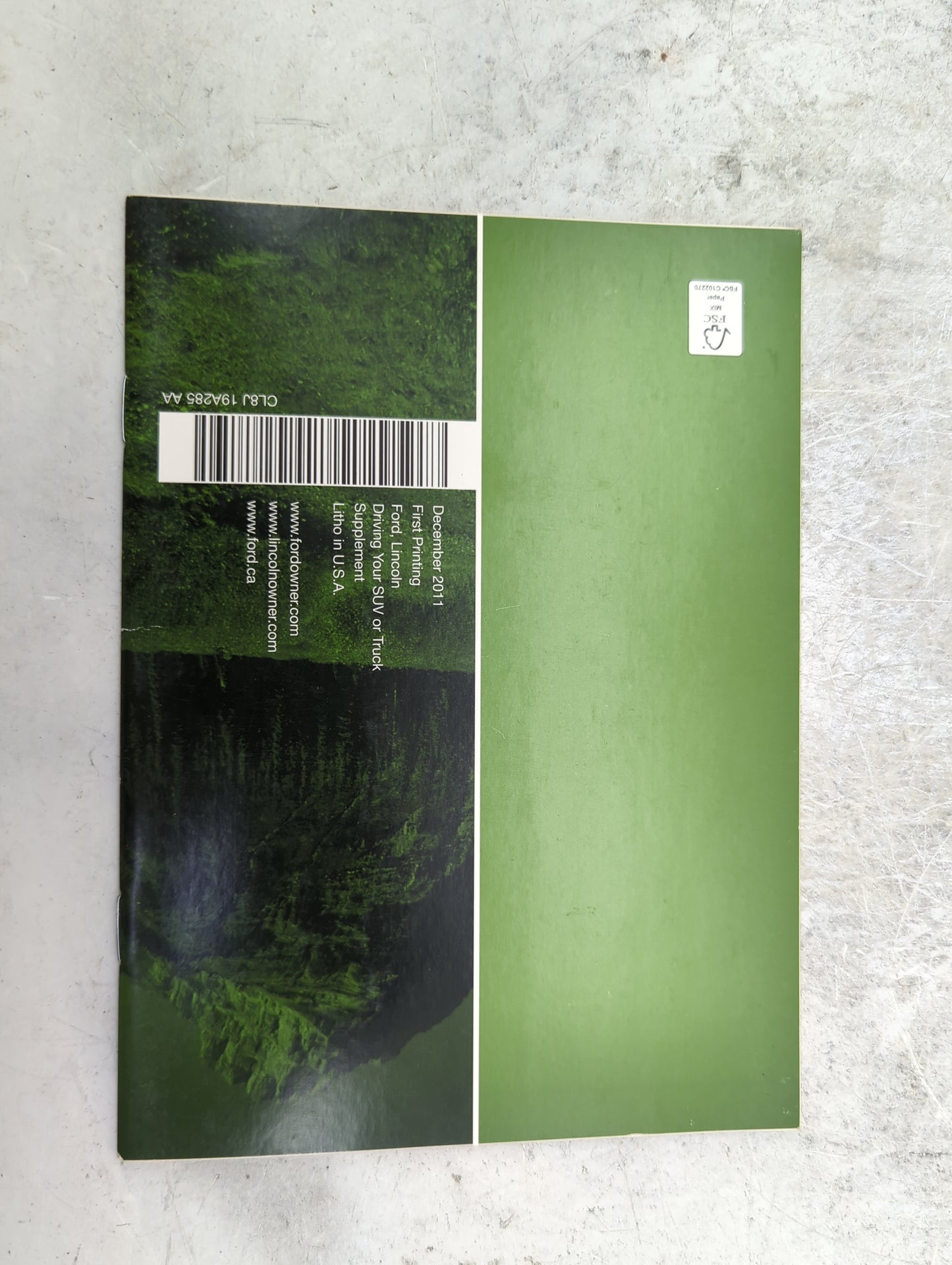 2012 Ford Escape Owners Manual Book Guide P/N:CL8J 19A321 AA CL8J 19A285 AA OEM Used Auto Parts - Oemusedautoparts1.com