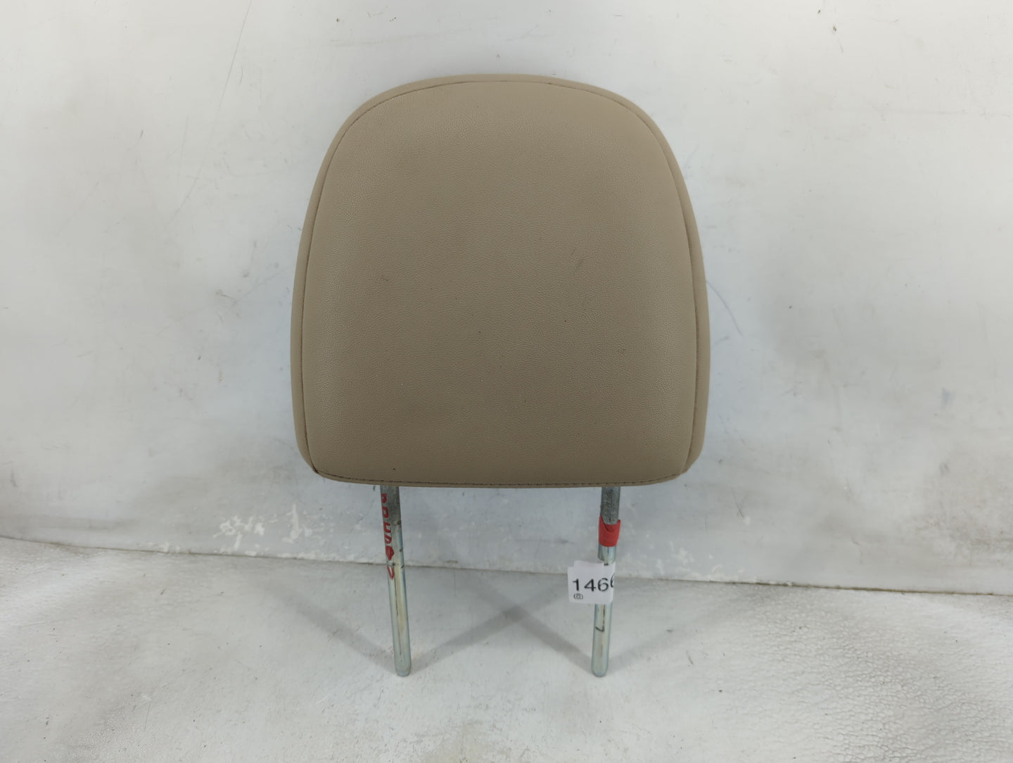 2009-2012 Ford Escape Headrest Head Rest Front Driver Passenger Seat Fits Fits 2009 2010 2011 2012 OEM Used Auto Parts - Oem