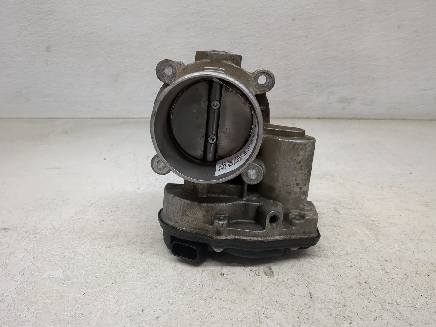 2013-2022 Ford Escape Throttle Body P/N:DS7E-AC 1203130006672 Fits Fits 2013 2014 2015 2016 2017 2018 2019 2020 2021 2022 OE