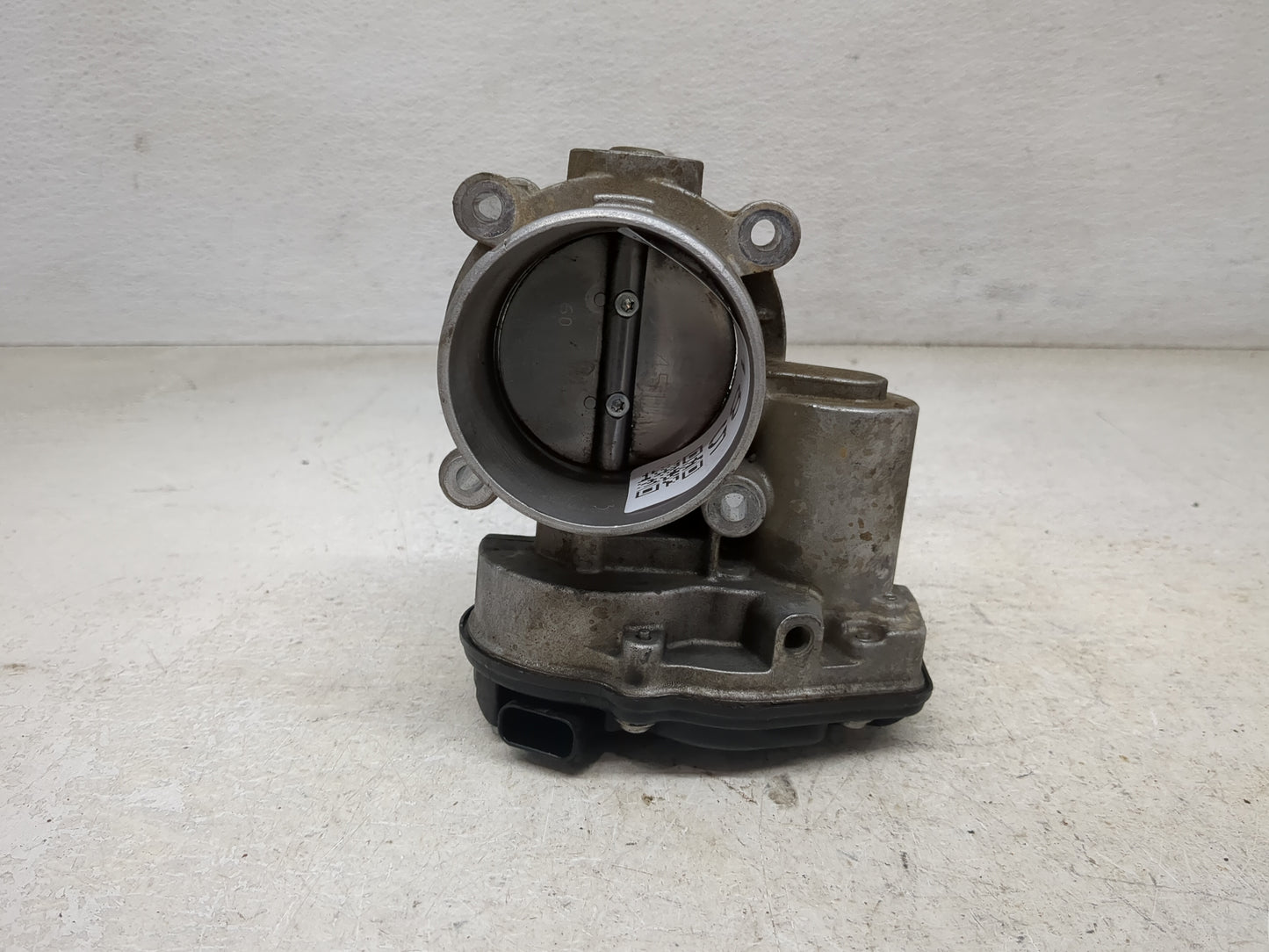 2013-2022 Ford Escape Throttle Body P/N:DS7E-AC 1203130006672 Fits Fits 2013 2014 2015 2016 2017 2018 2019 2020 2021 2022 OE