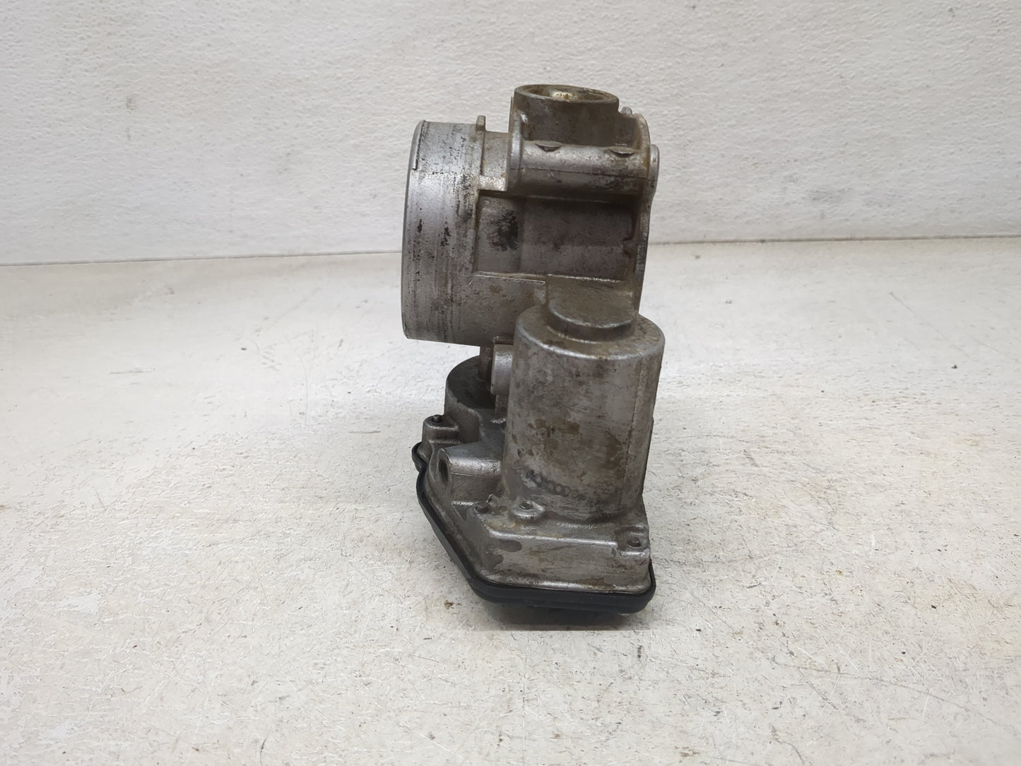 2013-2022 Ford Escape Throttle Body P/N:DS7E-AC 1203130006672 Fits Fits 2013 2014 2015 2016 2017 2018 2019 2020 2021 2022 OE