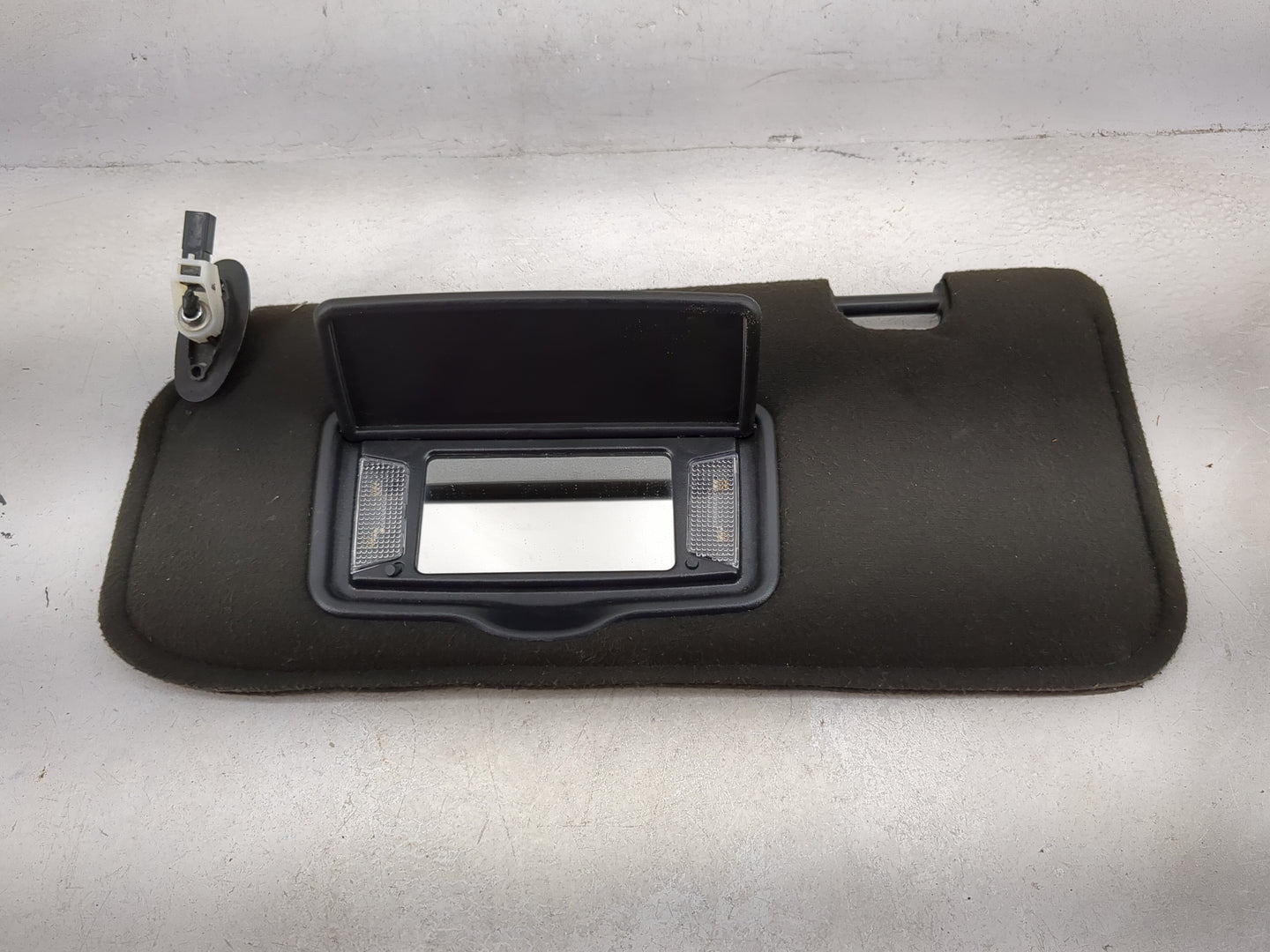 2010-2012 Ford Escape Sun Visor Shade Replacement Passenger Right Mirror Fits Fits 2010 2011 2012 OEM Used Auto Parts - Oemu