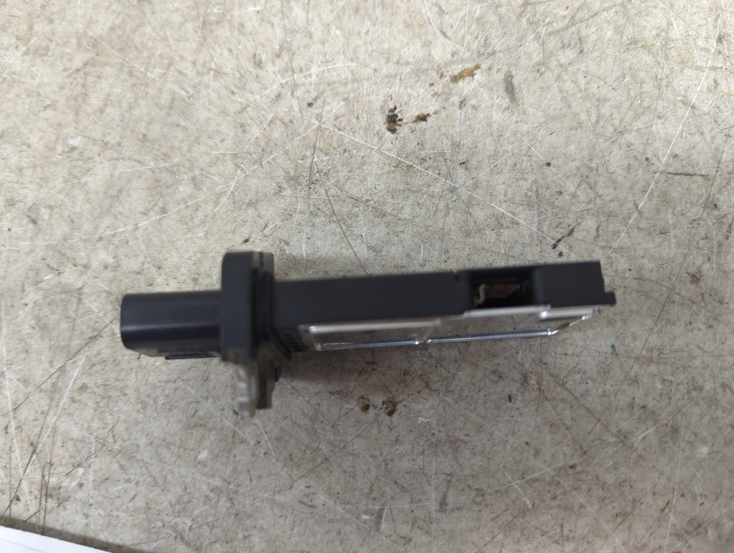 2005-2012 Ford Escape Mass Air Flow Meter Maf 1485721 - Oemusedautoparts1.com