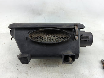 compare product 2010-2012 Ford Escape Air Cleaner Intake-duct Hose Tube 1495366