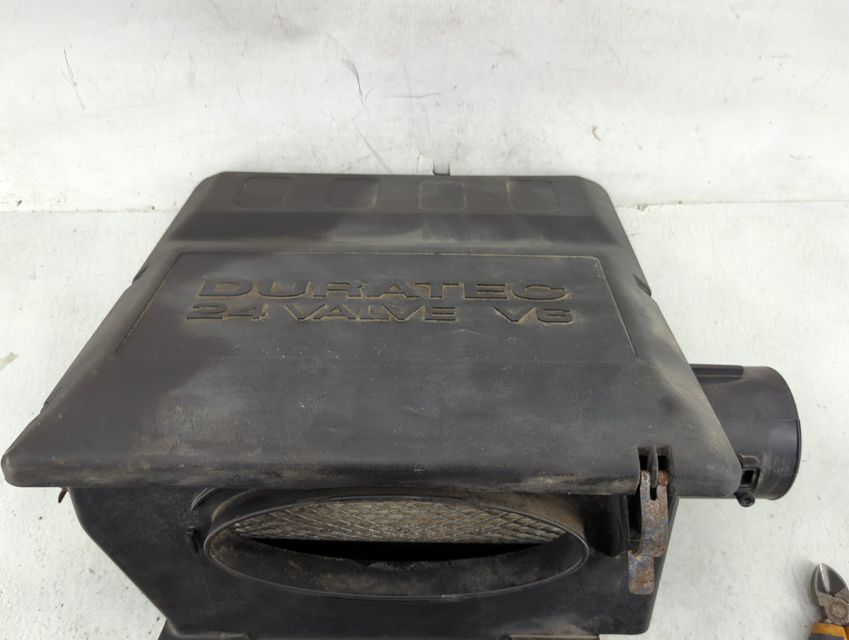 2010-2012 Ford Escape Air Cleaner Intake-duct Hose Tube 1495366 - Oemusedautoparts1.com