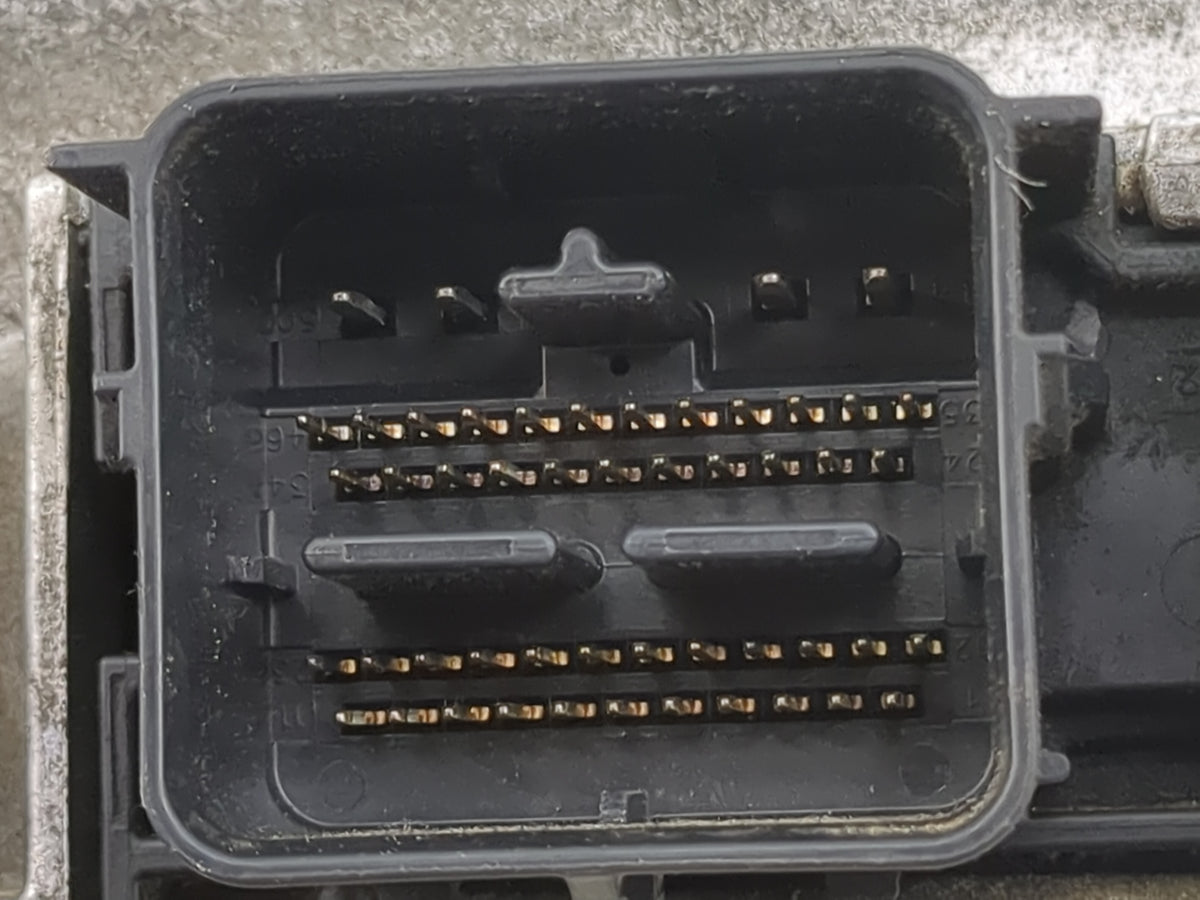 2011-2012 Ford Escape PCM Engine Control Computer ECU ECM PCU OEM P/N:AL8A-12A650-BJD BL8A-12B684-AB Fits 2011 2012 OEM Used