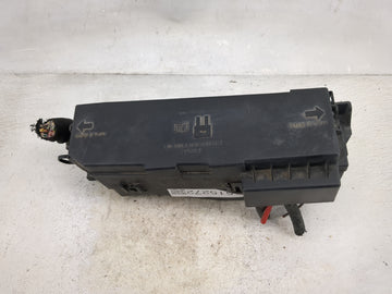 2011-2012 Ford Escape Fusebox Fuse Box Panel Relay Module P/N:8L8T-14A003-AE 3B0790100 Fits Fits 2011 2012 OEM Used Auto Par