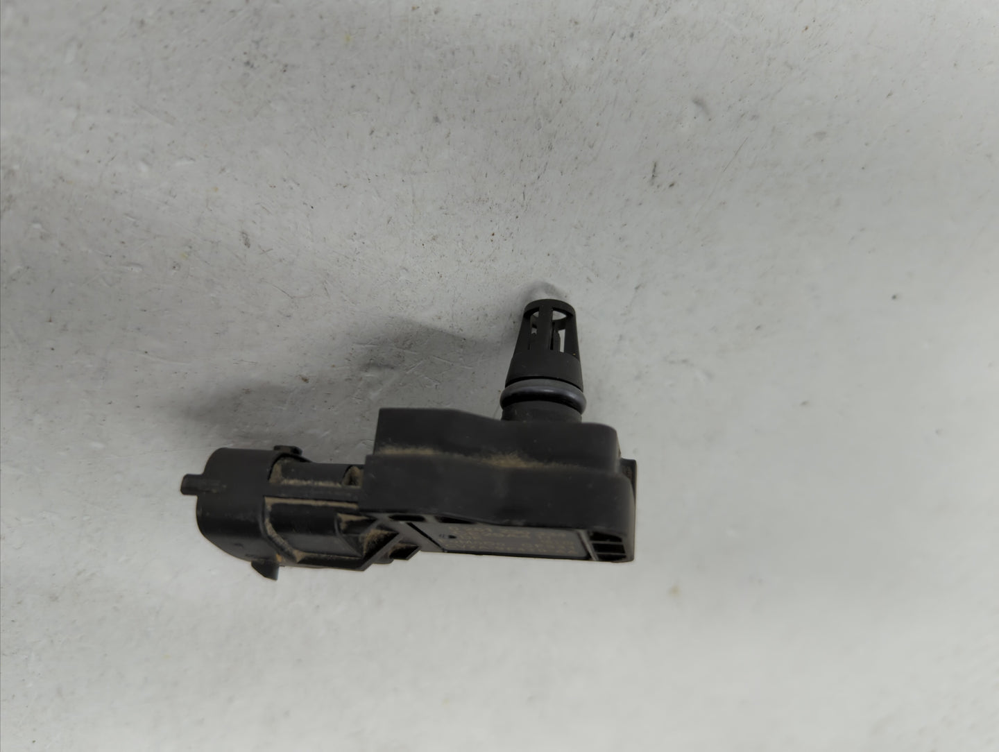 2013-2016 Ford Escape Mass Air Flow Meter Maf - Oemusedautoparts1.com